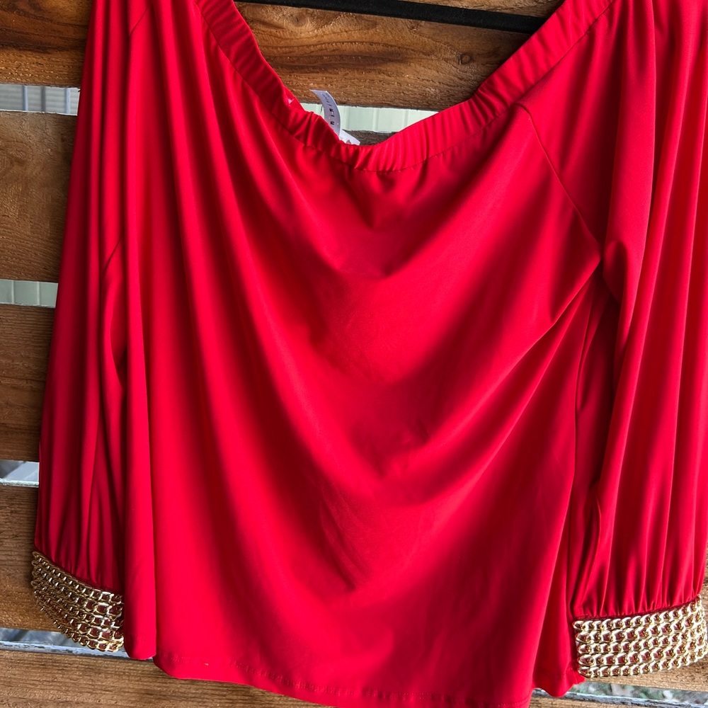 “Red Off Shoulder Blouse 3X Plus Size with Gold Chain Cuff Detail” - Picture 8 of 10